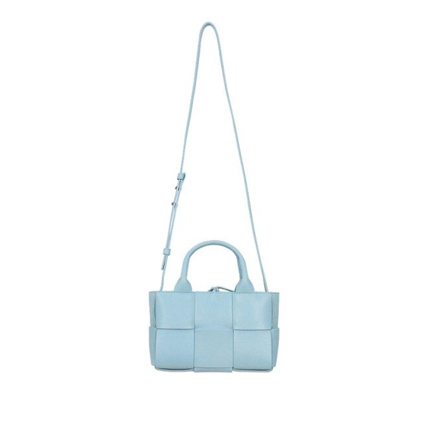 Bottega Veneta Candy Arco Tote Bag Women