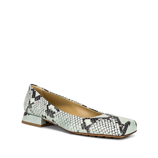 Bottega Veneta Ballerina Flats Women