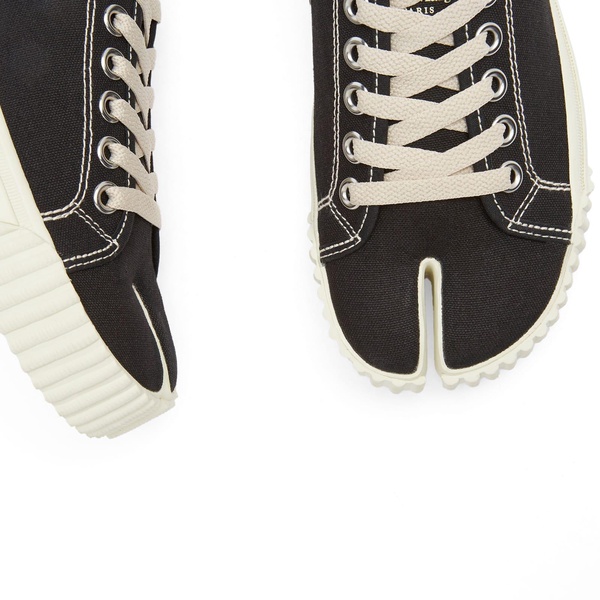 Maison Margiela Tabi Sneakers