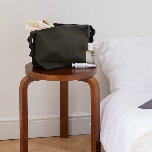 RAINS Weekend Wash Bag