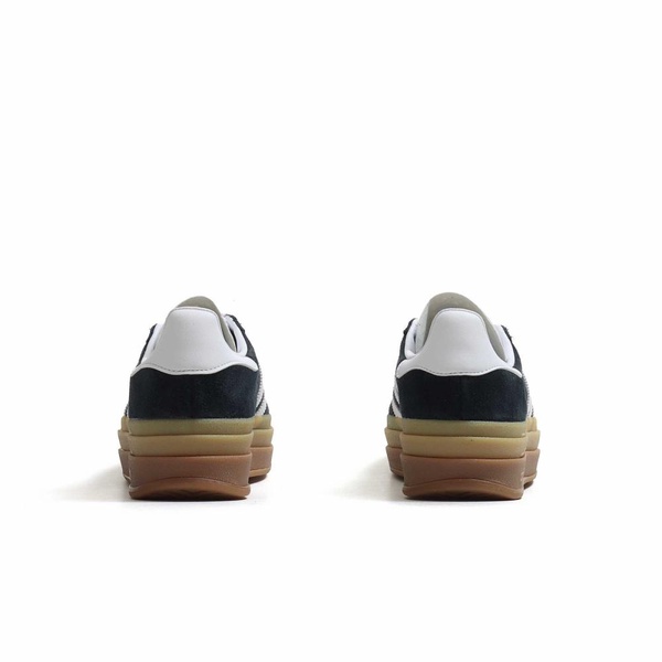 Bold Gazelle Sneakers