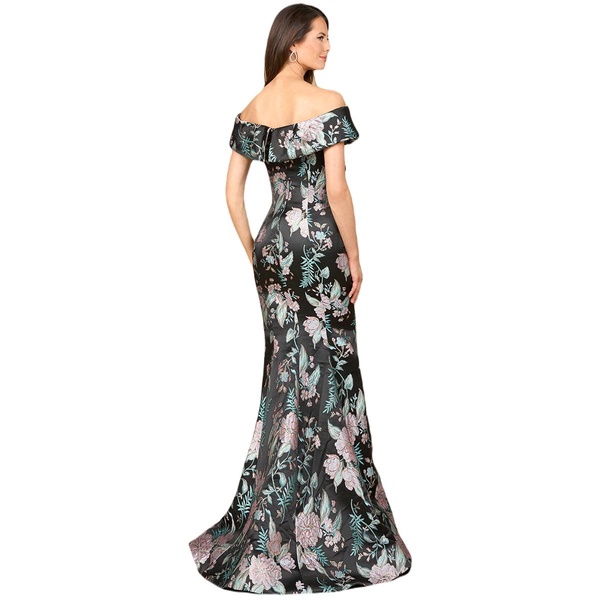 Women's Fitted, Mermaid Brocade Gown