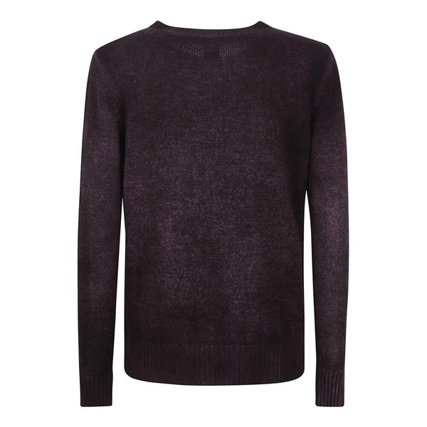 Luxurious Cashmere Round-Neck Knitwear