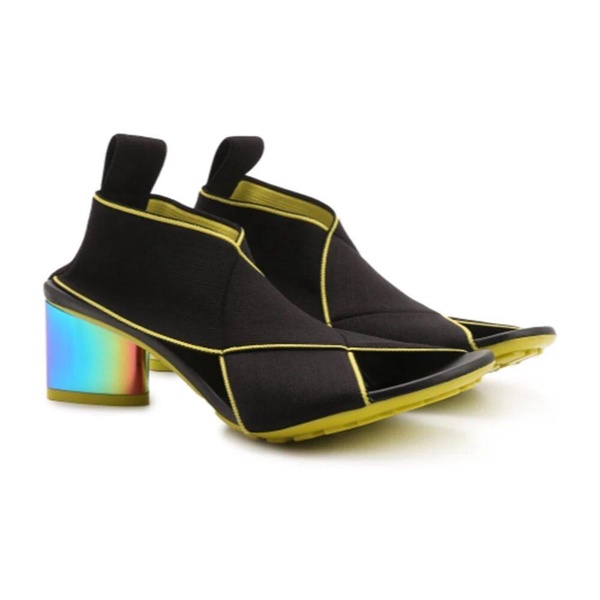 Flex Sandals with Embossed Logo Insole