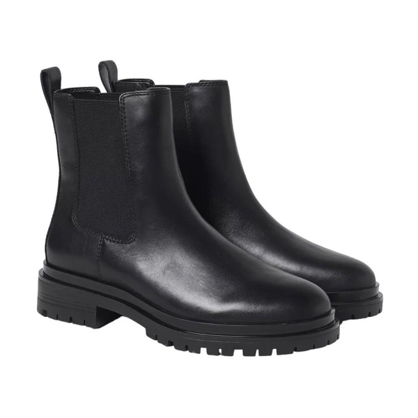 Corinne Chelsea Boots