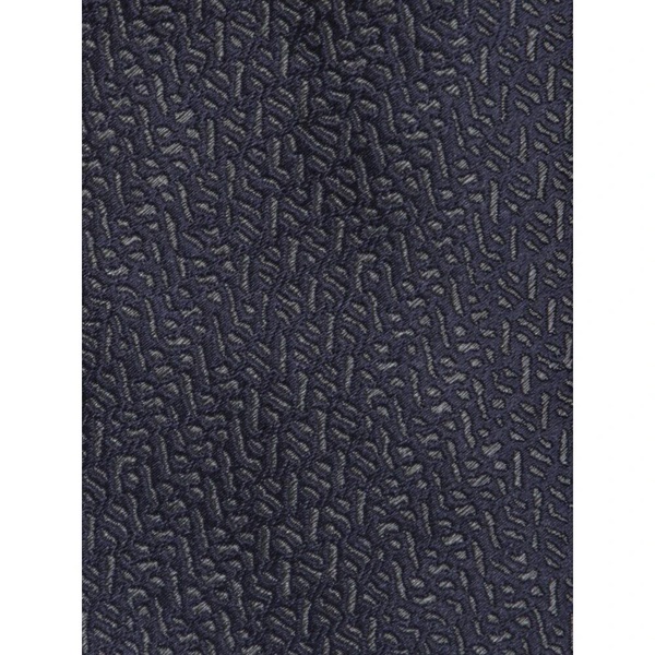 Elegant Geometric Silk Tie