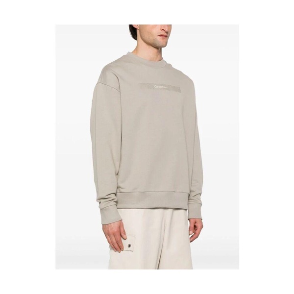 Embroidered Logo Sweatshirt