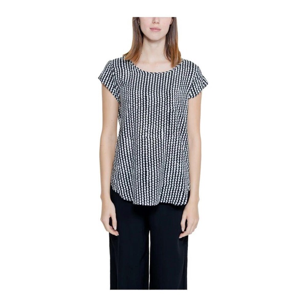Geometric Tank Top with Wavy Stripes