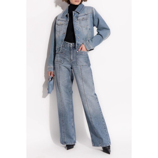 Wide type jeans