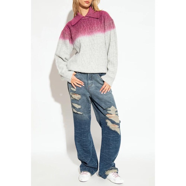 Sweater with collar