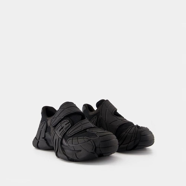 Black Synthetic Sneakers - Tormenta Style