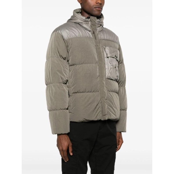 Stylish Jacket for All Seasons