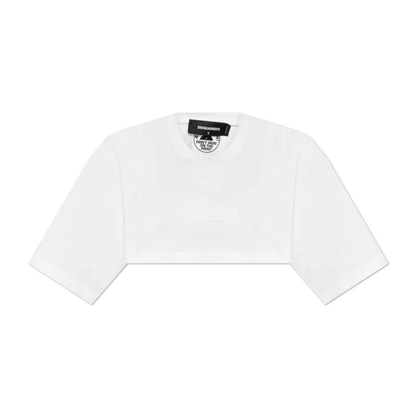 Short loose-fitting t-shirt