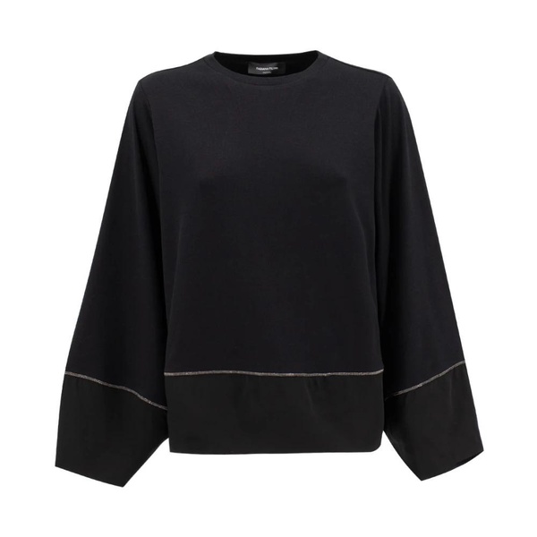 Long-Sleeved T-Shirt