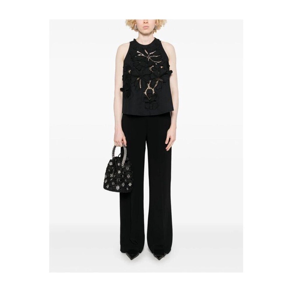 Black Top with Keyhole Detail
