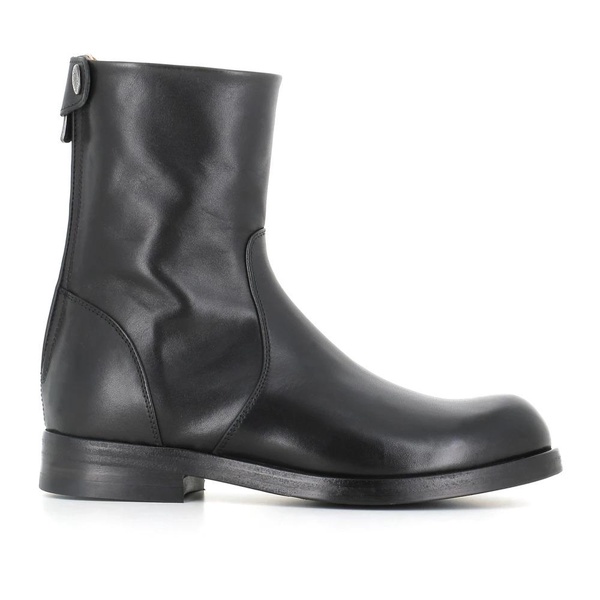 Black Leather Zipper Boots