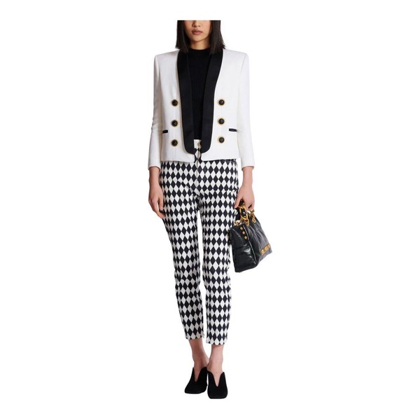 Two-tone edge-to-edge jacket with 6 buttons
