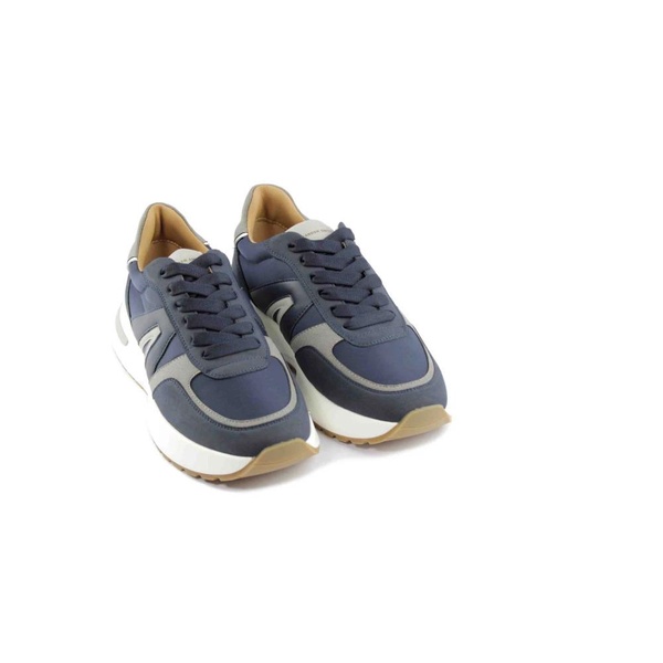 BLU Stylish Sneakers