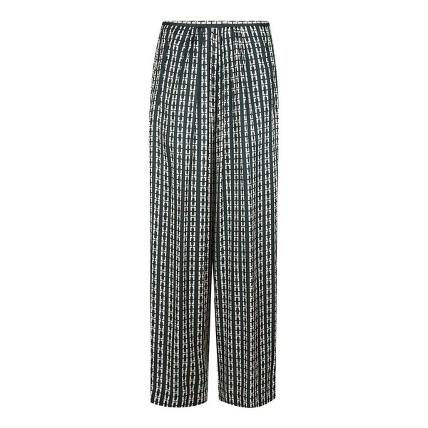 Green Trousers Elevate Wardrobe Stylish Outings