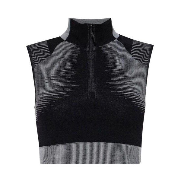Sleeveless training top