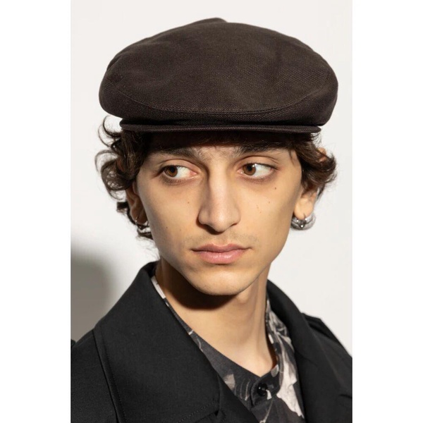 Flat cap with logo patch