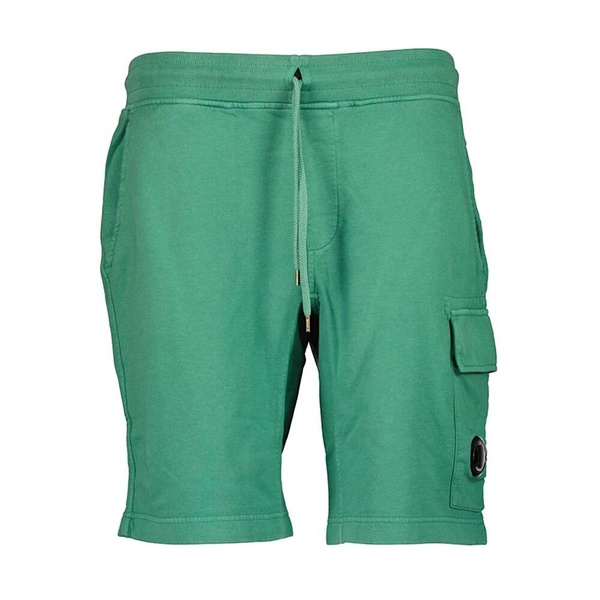 Stylish Bermuda Shorts for Summer Days