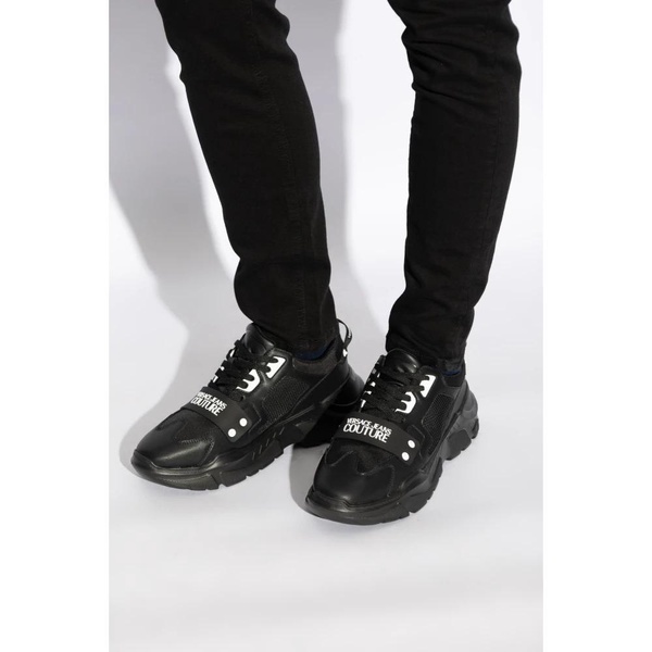 Sneakers with logo