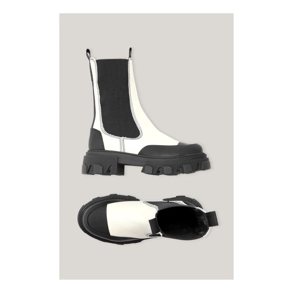 Calf Leather Mid Chelsea Boot