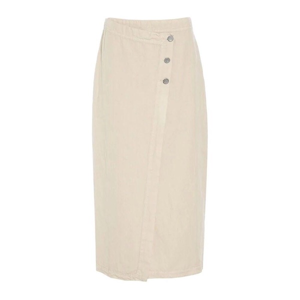 Elegant Ivory Skirt Inaka Model