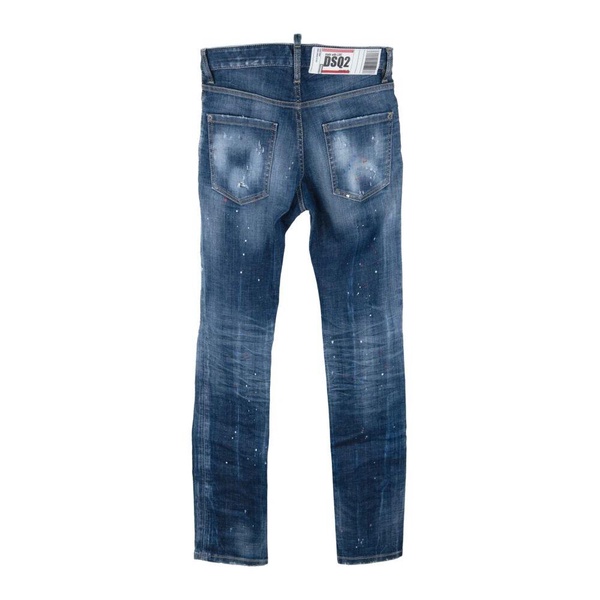 Buttoned Jeans