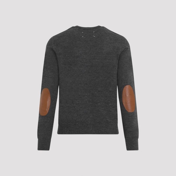 Luxurious Grey Sweater AW24