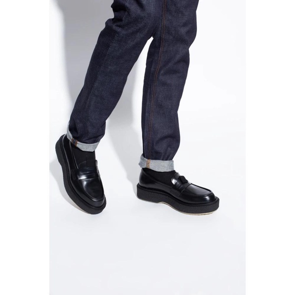 Type 143 loafers