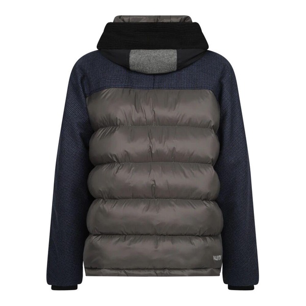 Zip-up jacket