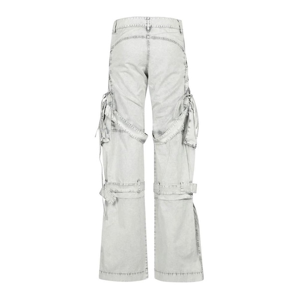 Stylish Trousers for a Modern Look