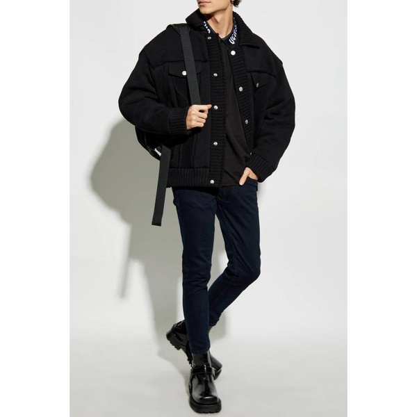 Jacket with pockets