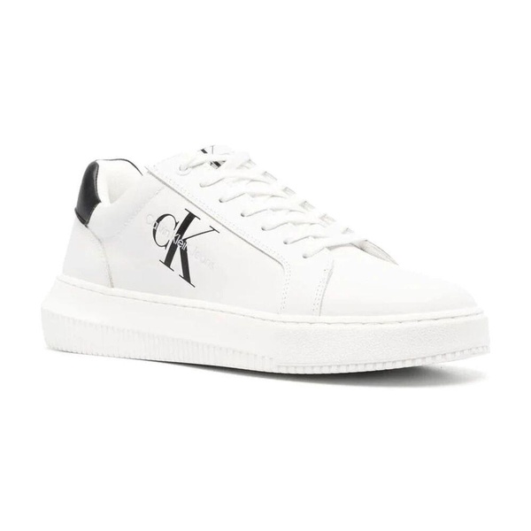 chunky cupsole sport shoe