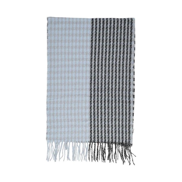 Geometric Pattern Fashion Scarf