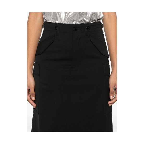 Black Buttoned Skirt with Pockets