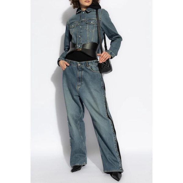 Jeans with detachable side stripes
