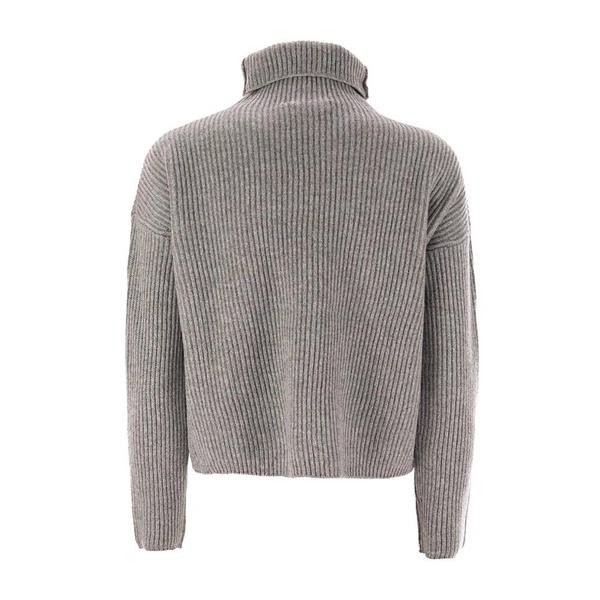 Stylish Knit Top
