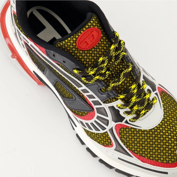 Sporty Red-Green Baskets Collection 2025