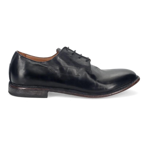 Classic Lace-Up Shoe in Black Leather