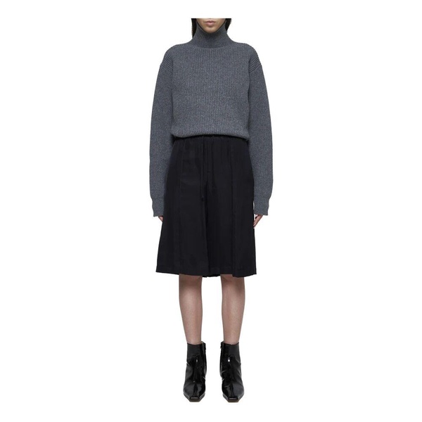 Ribbed Knit Wool Turtleneck Sweater