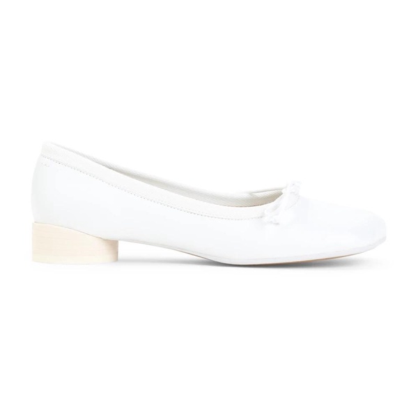 Ballet Shoe