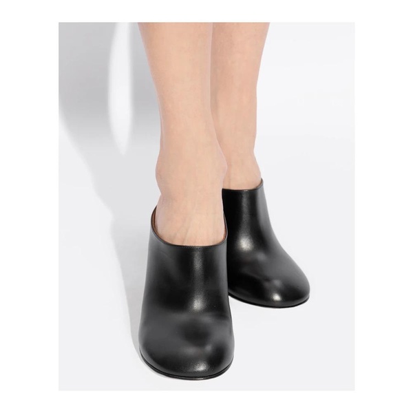 Heeled mules