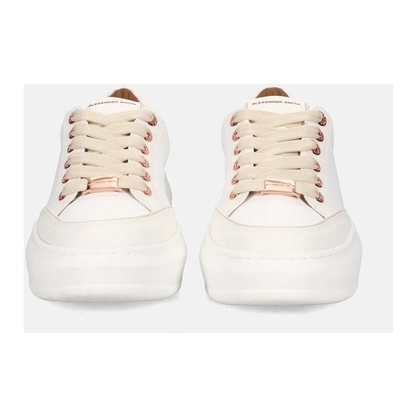 White Sneakers Lancaster Style