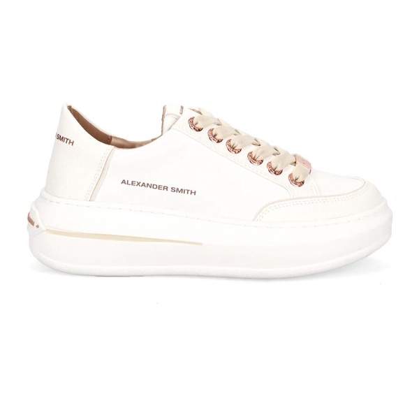 White Sneakers Lancaster Style