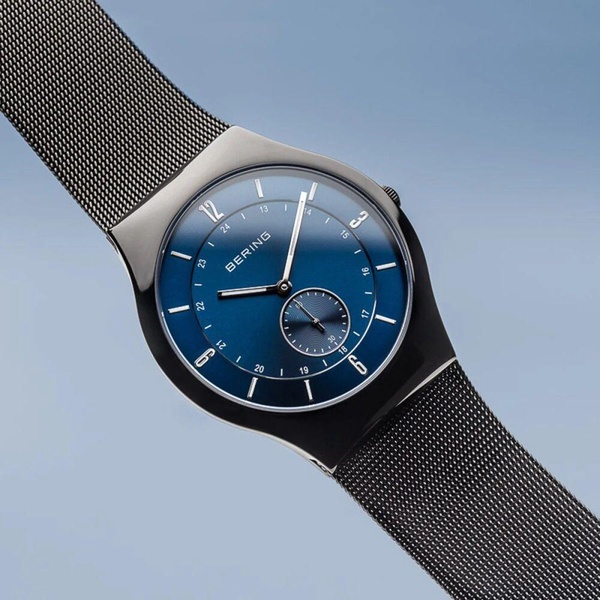 Men's Watch Classic Collection Stainless Steel Bracelet and Sapphire Glass 40mm 11940-227