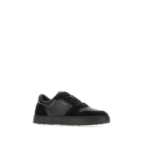 Stylish Sneakers for Men and Women