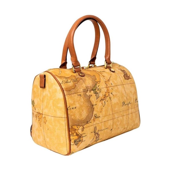 Elegant Leather Handbag Autumn/Winter Collection